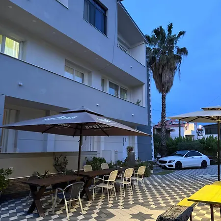 Gasthuis Cano Boutique Durrës