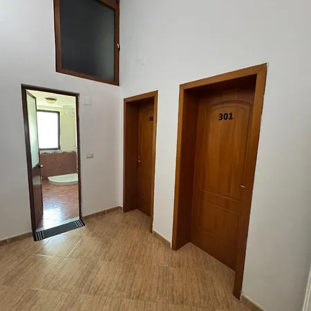 Cano Boutique Durrës